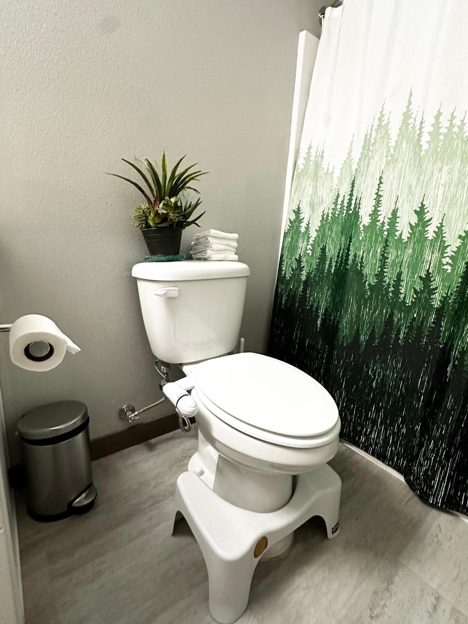 Central Tacoma Homestay With Breakfast Included -Private Room- Room photo